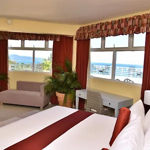 Hotel Grand A View, Montego Bay